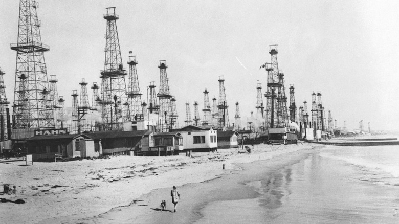 Los Angeles Is Littered With Thousands Of Oil Wells Hiding In Fake Buildings, Under Schools And Playgrounds