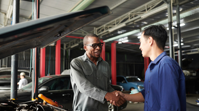 Providing Your Own Oil For An Oil Change Can Save Money, But Don't Just Turn Up With A Bottle