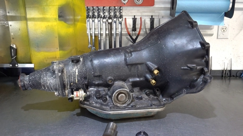 TH350 Vs. TH400 Transmissions: What Are The Differences?