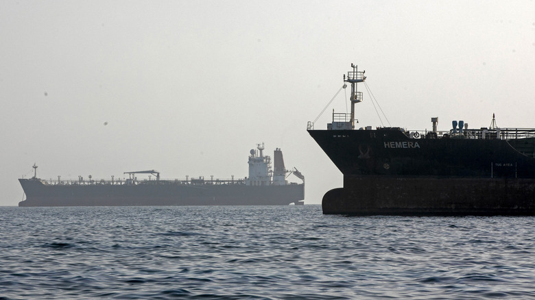 The U.S. Is Smuggling Oil Past Iran