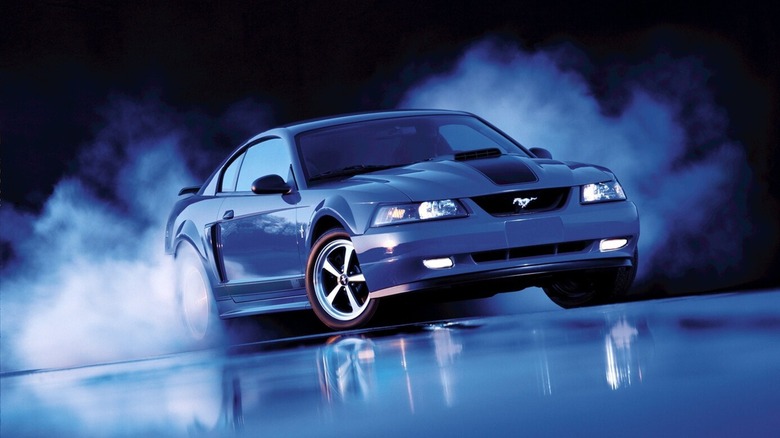 The New Edge Ford Mustang Mach 1 Had A Shaker Hood, More Cars Should Have Shaker Hoods