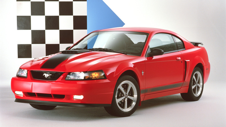 The New Edge Ford Mustang Mach 1 Had A Shaker Hood, More Cars Should Have Shaker Hoods