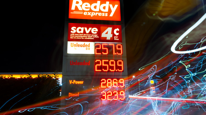 There Are 25 Days-Worth Of Oil Supply Left In The USA, But Don't Panic