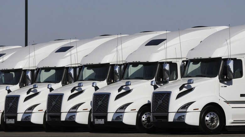 Toyota Partners With Volvo Group And Daimler Trucks To Keep Trying To Make Hydrogen Work
