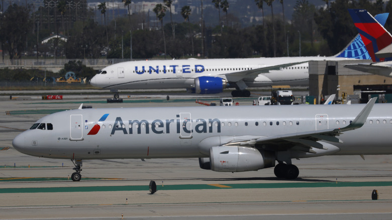 United Airlines Pitched Mega Merger With American Airlines To Trump
