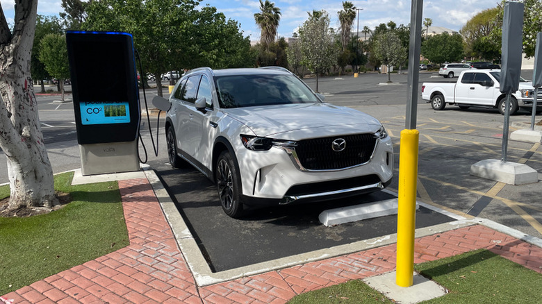 Used Mazda CX-70 And CX-90 PHEVs Are The Affordable Family SUV You Might Have Overlooked