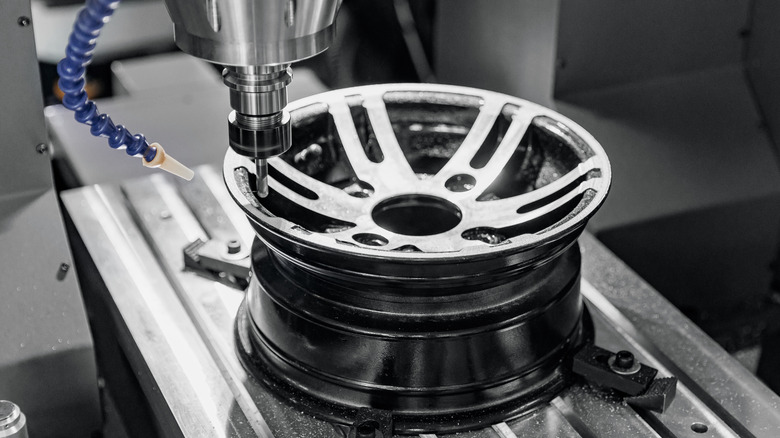 What Are The Differences Between Billet And Forged Car Parts?
