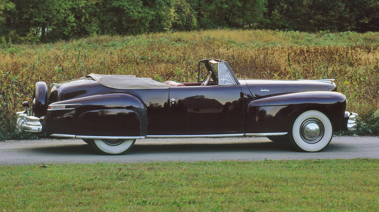 Why Automakers Turned Real Continental Kit Spare Tires Into An Unsatisfying Hump