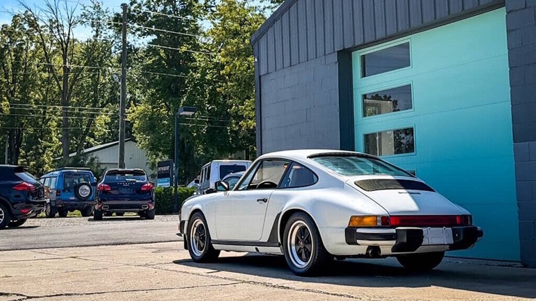 1982 Porsche 911 SC With 164,000 Miles Is One Of The Cheapest Air-Cooled 911s Currently For Sale, And It's Still Almost $75,000