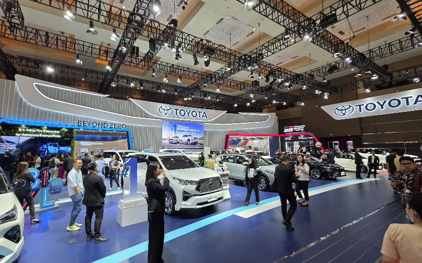 Harga Toyota Ada Penyesuaian per Mei 2026, Innova Zenix Estimasi Naik Rp 200-700 Ribu