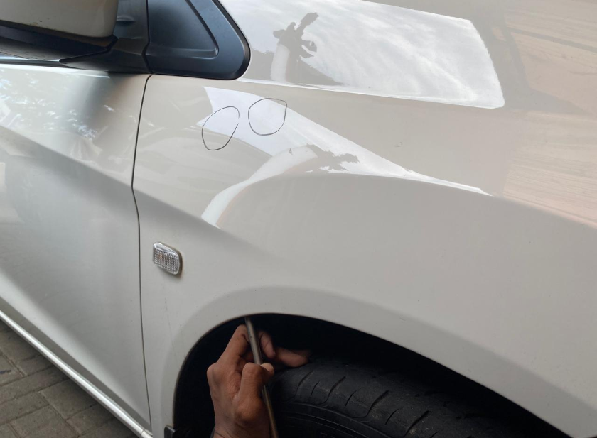 Perbaiki Bodi Mobil Penyok Pakai Teknik PDR, Nggak Rusak Cat Asli, Biaya Mulai Rp 75 Ribu