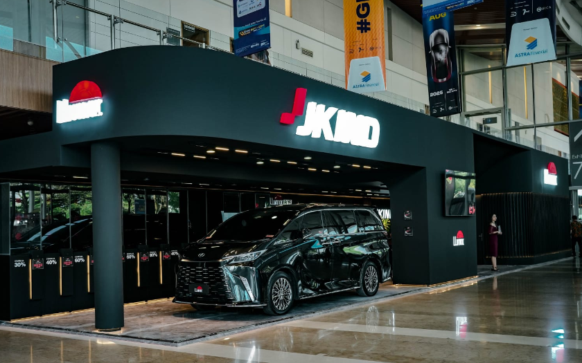 JKIND Luncurkan Kaca Film Baru LLumar Pinnacle Series dan CPF1 Nero-X di GIIAS 2025