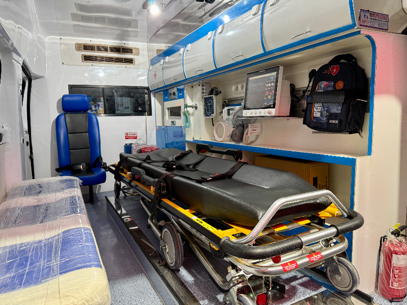 Intip Wuling Mitra EV Versi Ambulans, Punya Fasilitas Lengkap Layaknya Rumah Sakit Berjalan