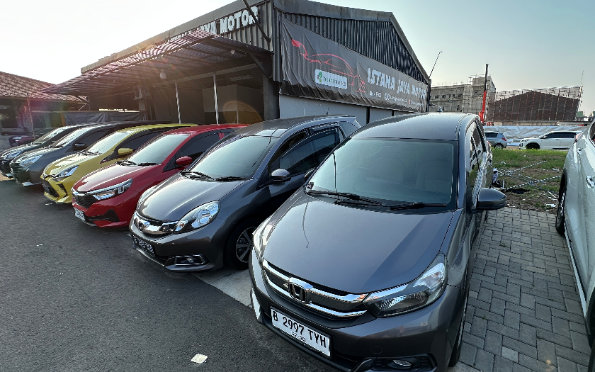 Mobil Bekas Favorit di Januari-November 2025, Ini Merek dan Varian Lengkapnya