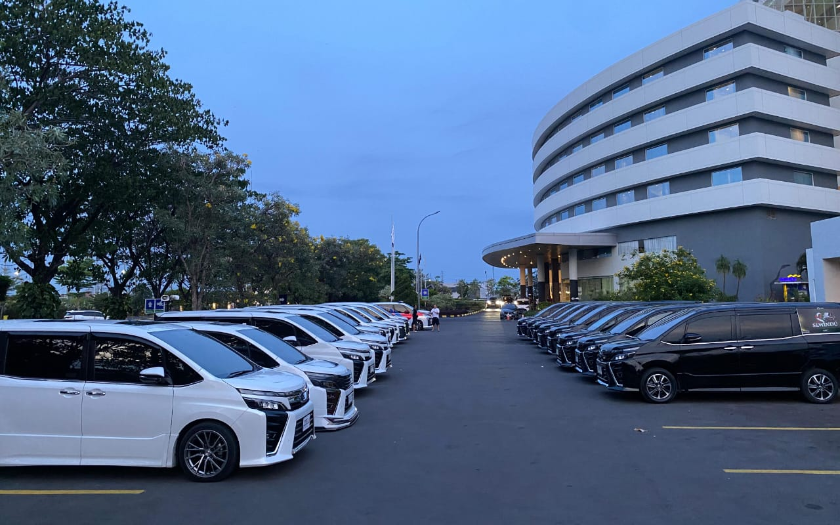 Rayakan Anniversary ke-8, Komunitas Voxy Club Indonesia Touring ke Cirebon Berbagi Edukasi Sesama Member