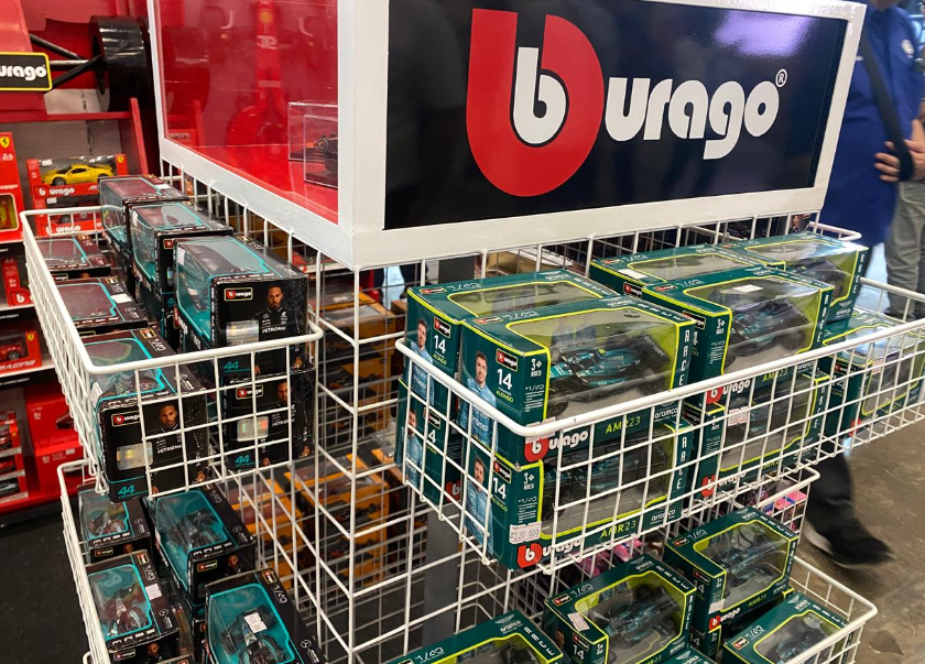 Dijual Mulai Rp 200 Ribuan, Mobil Diecast F1 Lewis Hamilton dan Charles Leclerc Bisa Jadi Koleksi