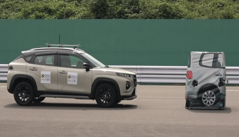 Jangan Kaget, Suzuki Fronx Diuji Tabrak ASEAN NCAP Hasilnya Begini