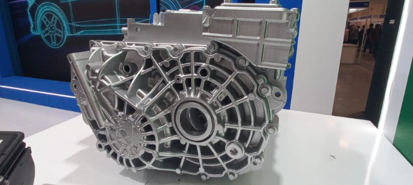 Bosch Pamerkan Eaxle, Tiga Komponen Jadi Satu untuk Mobil Hybrid dan Listrik