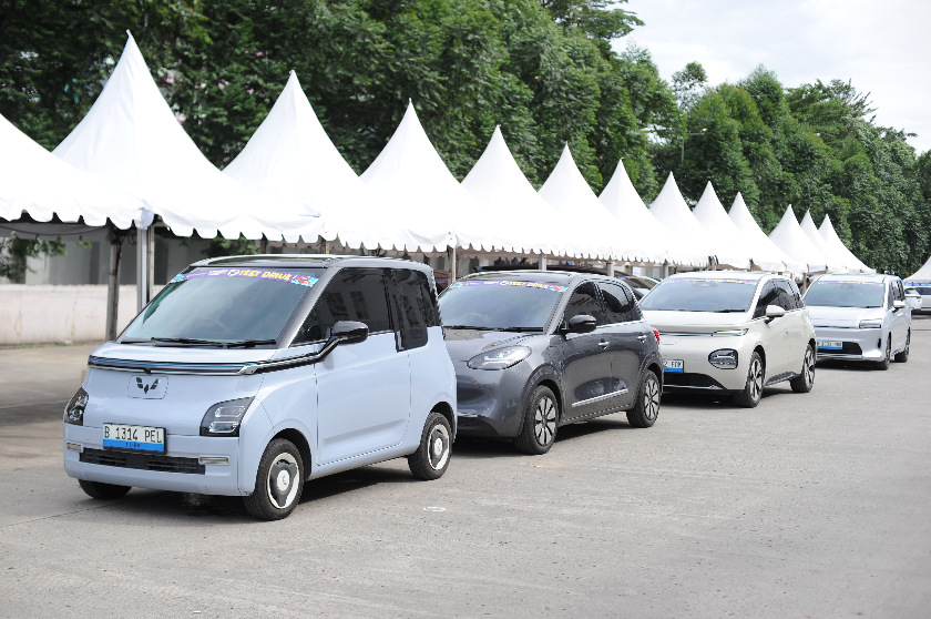 Cuma di GJAW, Beli Mobil Wuling Bisa Bawa iPhone 17 Pro Max atau Pulang Smart TV 32 Inci
