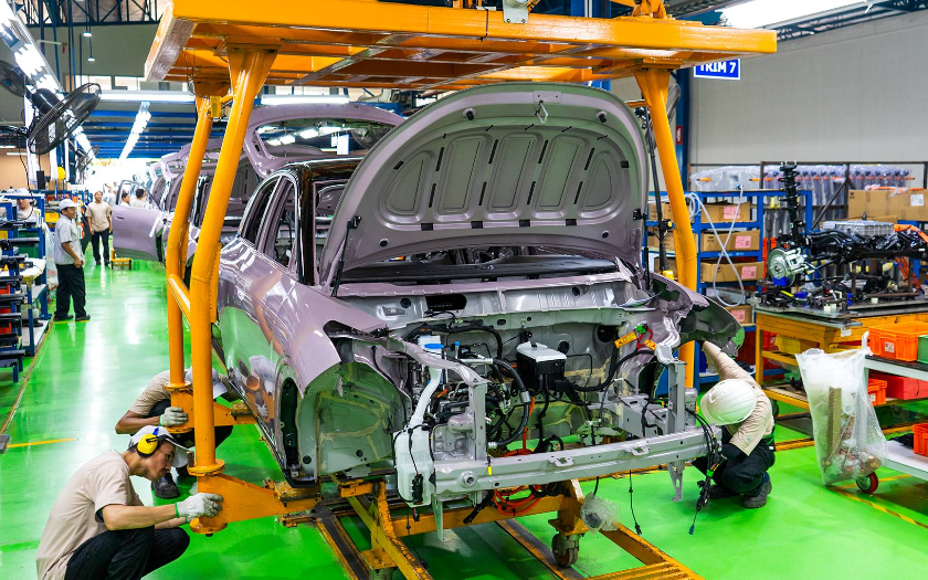 Geely EX2 Resmi Dirakit di Indonesia, TKDN Mencapai 46,5% Pertegas Dominasi EV di Tanah Air