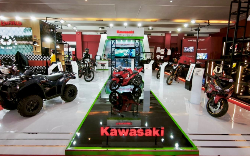 Kawasaki, Di IIMS 2026 Jakarta Kawasaki Tawarkan Motor Sampai Jet Ski