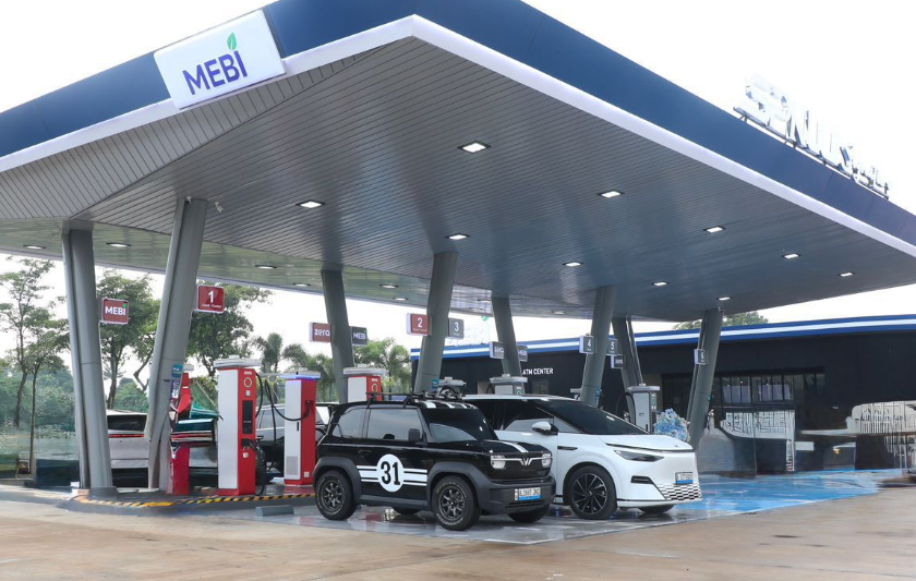 Gak Pakai Antre dan Lama, Deretan SPKLU Ultra Fast Charging PLN Beroperasi di Gading Serpong