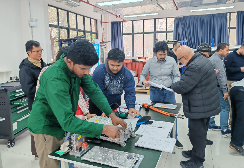 Chery Standardisasi Layanan Global, Sukses Latih Teknisi dari 18 Negara