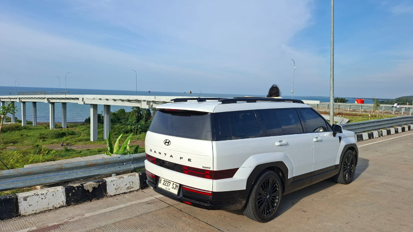 DriVacation 2026 : Hyundai Santa Fe 1.6 Hybrid, Seenak Diesel?