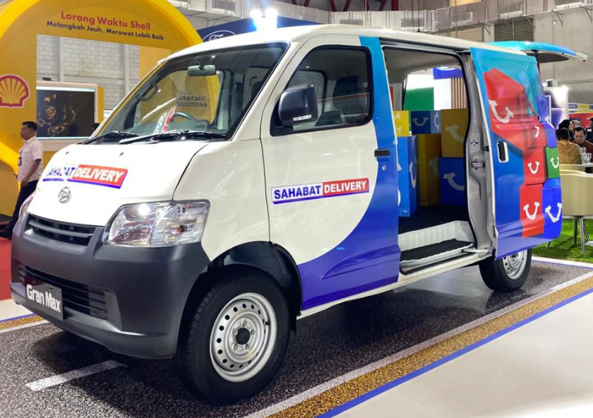 Daihatsu Gran Max Mejeng GIICOMVEC 2026, Bisa Jadi Mini Market Berjalan