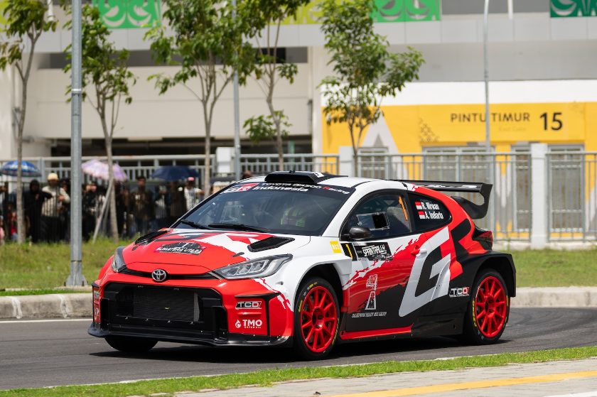 Toyota GR Yaris Raih Podium Dua Kelas Bergengsi Kejurnas Sprint Rally 2026 Seri 1