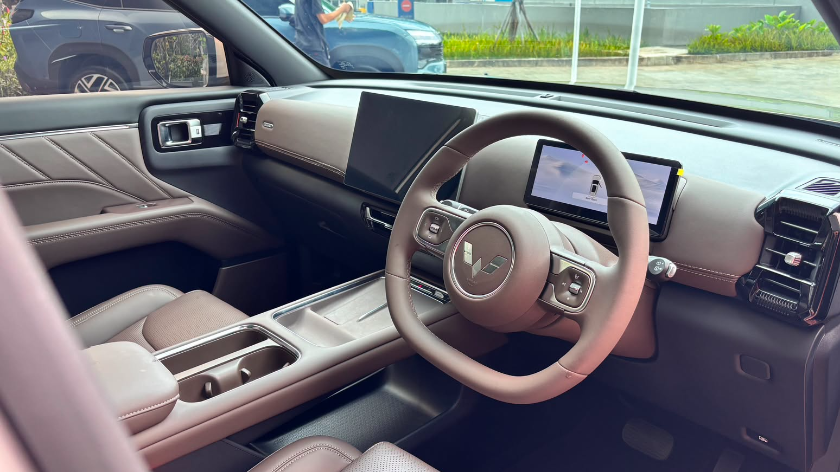 Wuling Eksion Hadir Dengan Pilihan PHEV dan EV, Apa Bedanya?