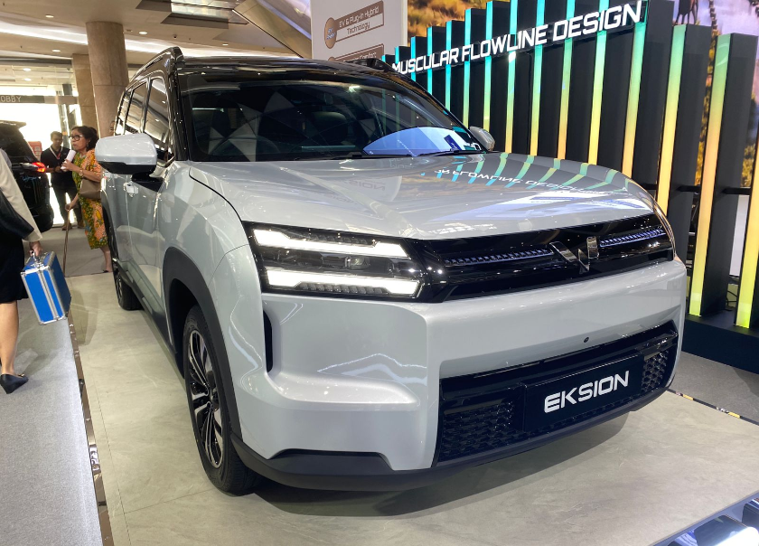 Nah Loh, Mendagri Tito Karnavian Instruksikan Pemda Hapus Pajak Kendaraan Listrik