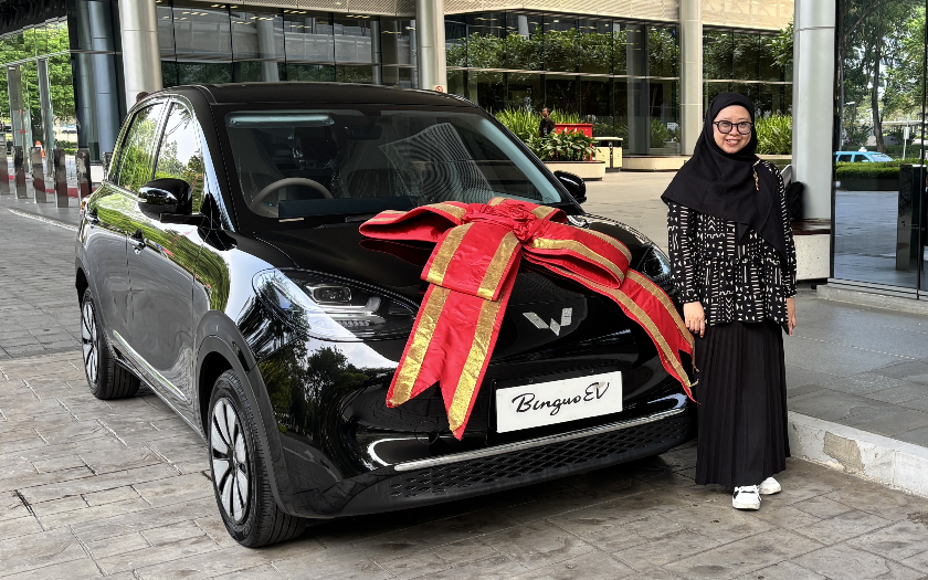 Selamat, Pemenang Gebyar Traveloka Akhirnya Bawa Pulang Wuling BinguoEV