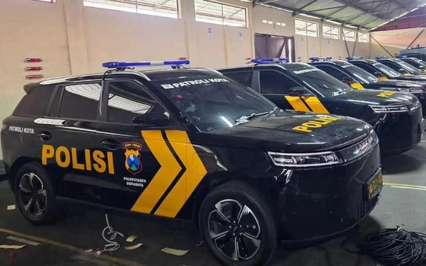 Jaecoo J5 EV Dipakai Patroli Jajaran Kepolisian Surabaya, Ini Penampakannya