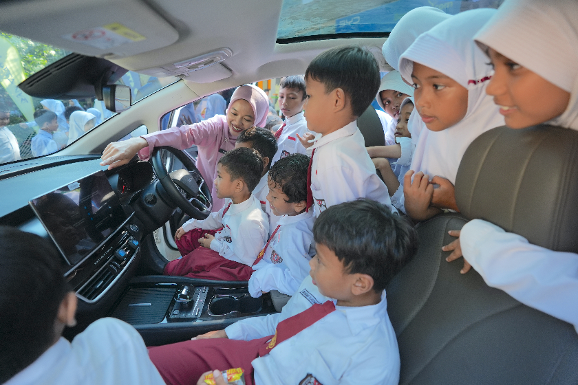 Dukung Mimpi Besar Generasi Muda Indonesia, BYD Resmikan Program Small Steps for Tomorrow