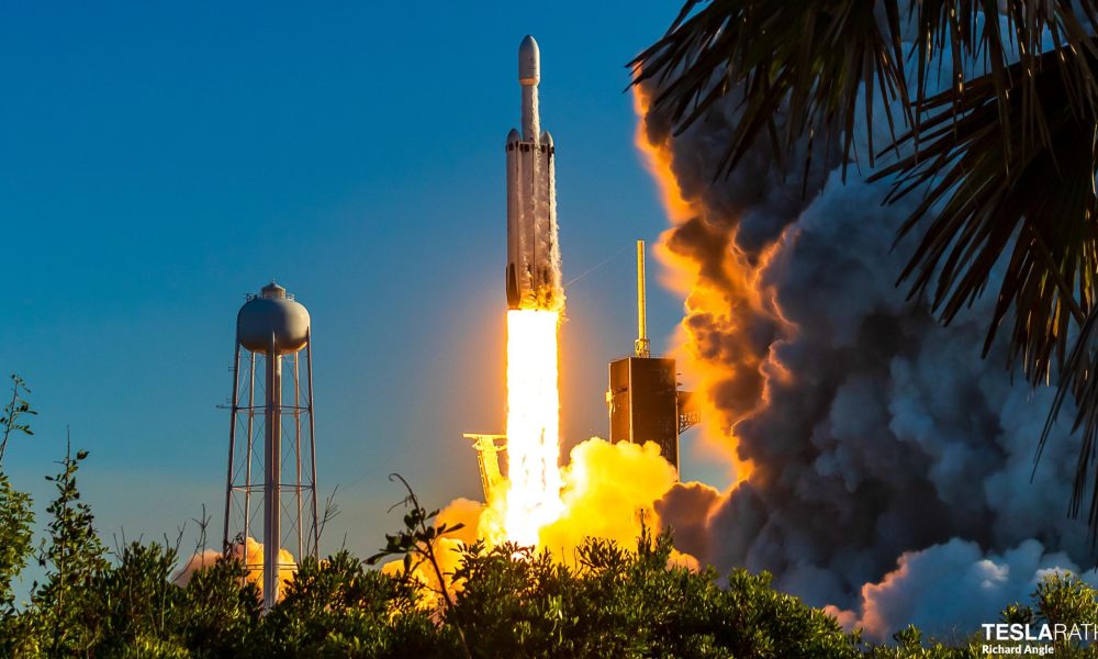 SpaceX files confidentially for IPO that will rewrite the record books