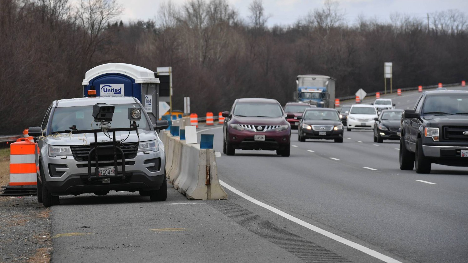 Drivers Use Their Phones More When Speeding, IIHS Says