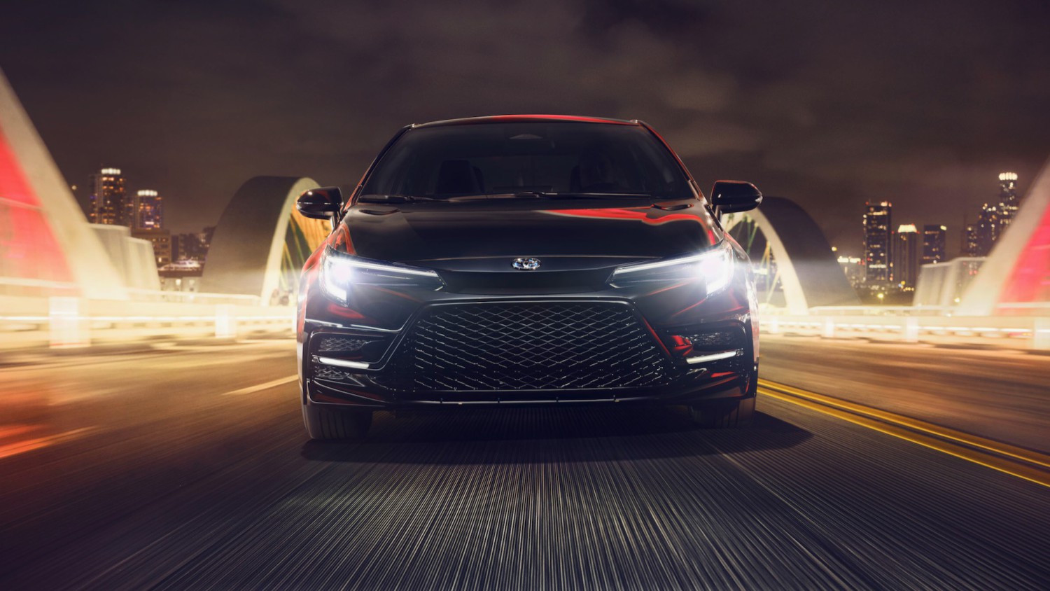 It’s Not Just You: Six of 10 Drivers Say Headlight Glare Is a Problem