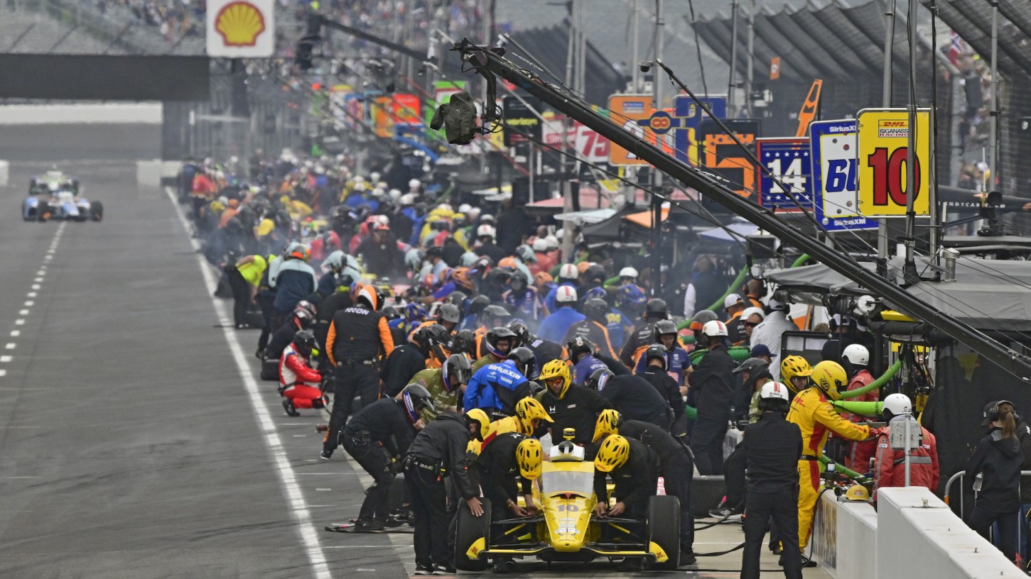 Why Helio Castroneves Is in Favor of Guaranteed Indy 500 Entries