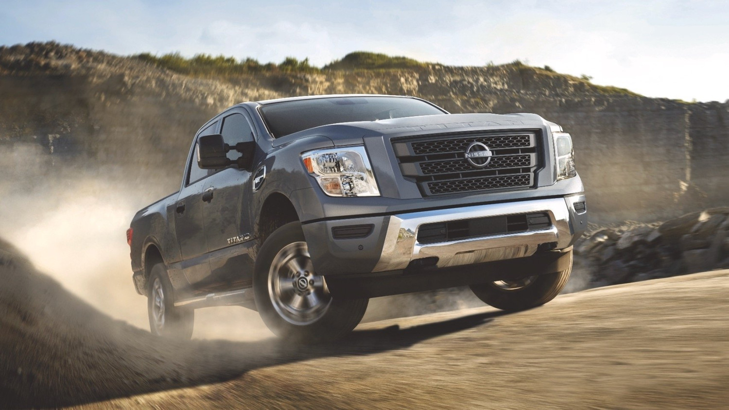 Study Finds Nissan Titan Headlight Glare Is 615% Over IIHS Limit, But Still Not Breaking the Law