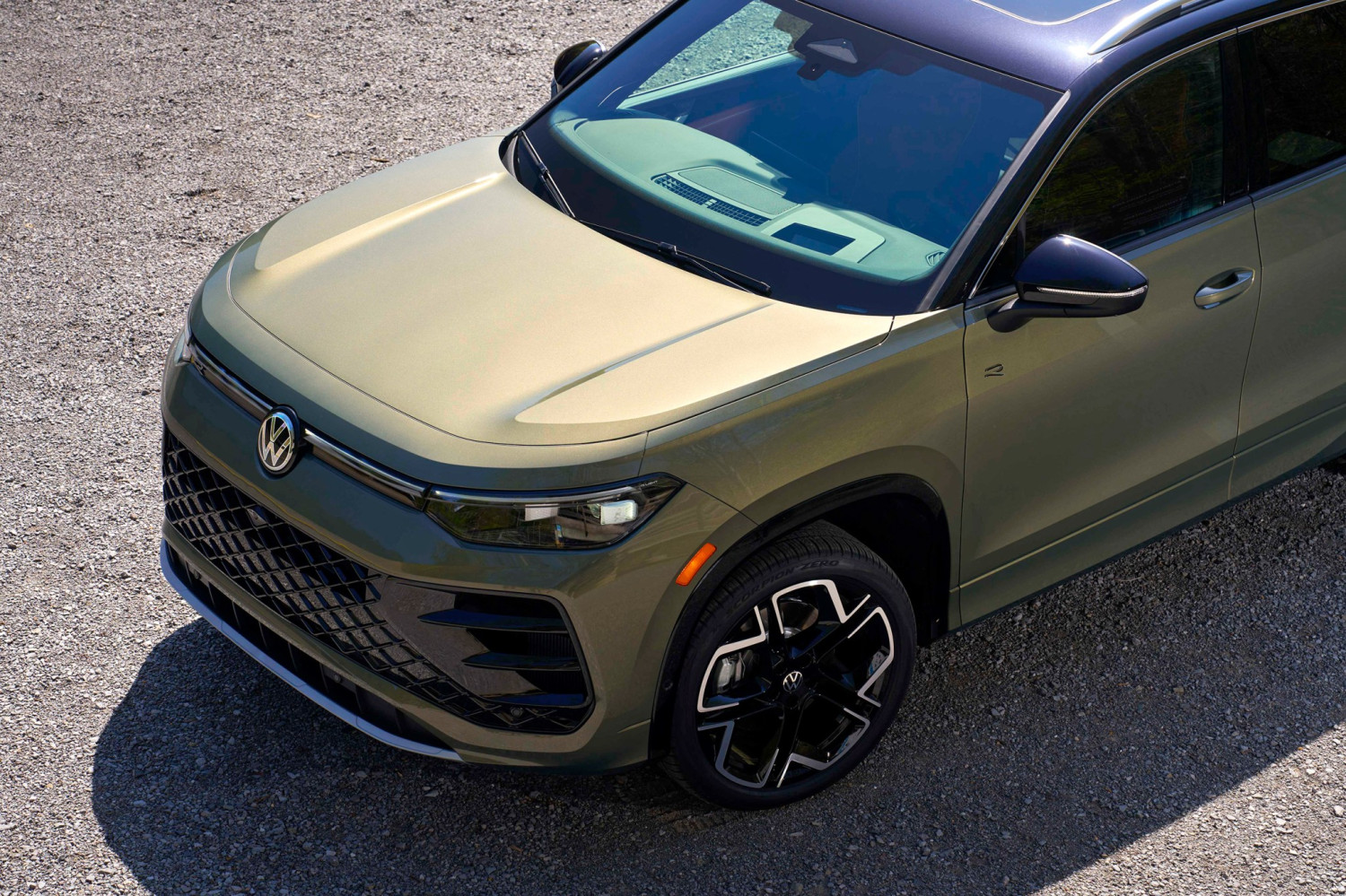 Welcome to 2026, Where a Simple Software Glitch Can Kill an Entire Car