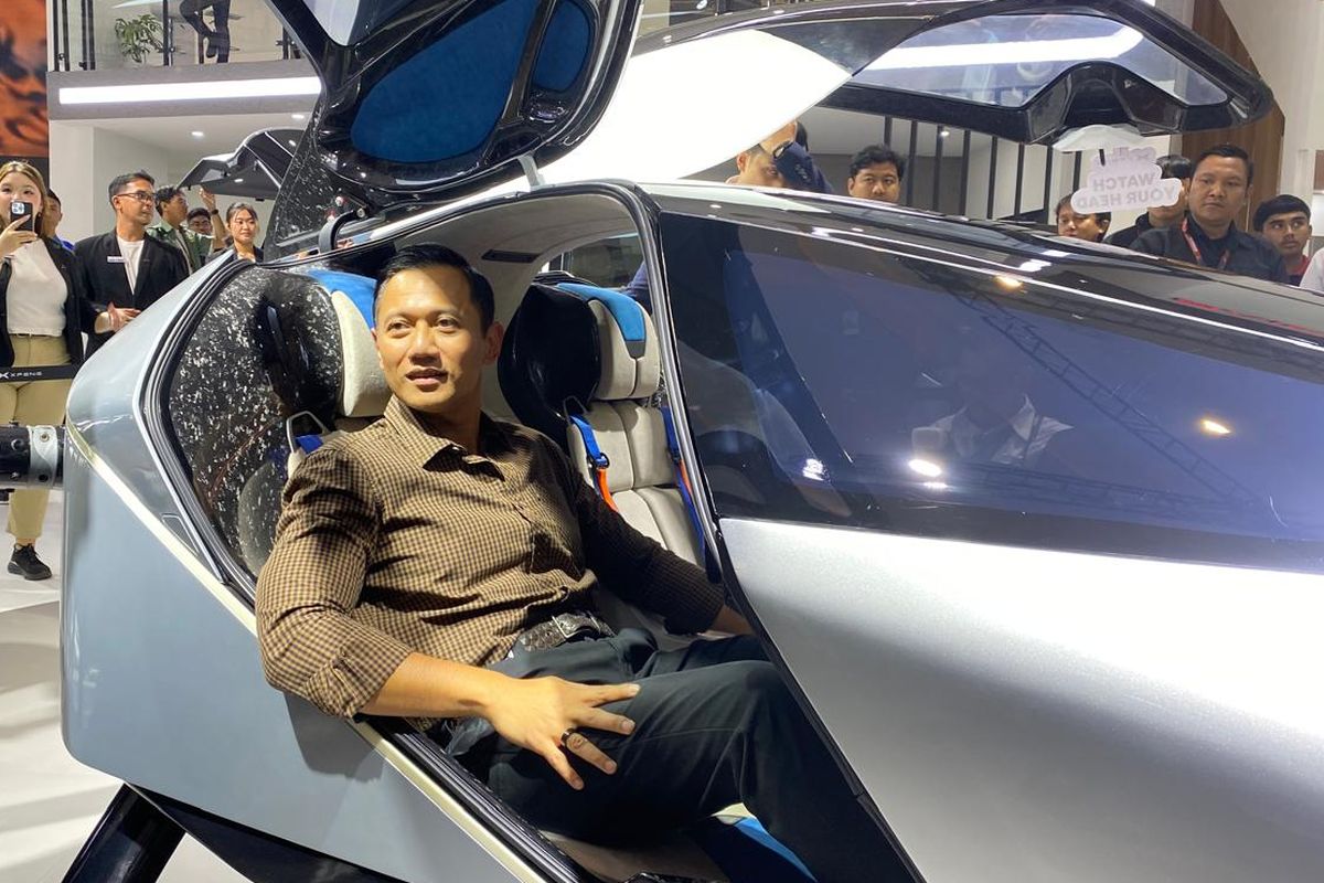 Menteri AHY Bicara Potensi Mobil Terbang Xpeng untuk Situasi Darurat