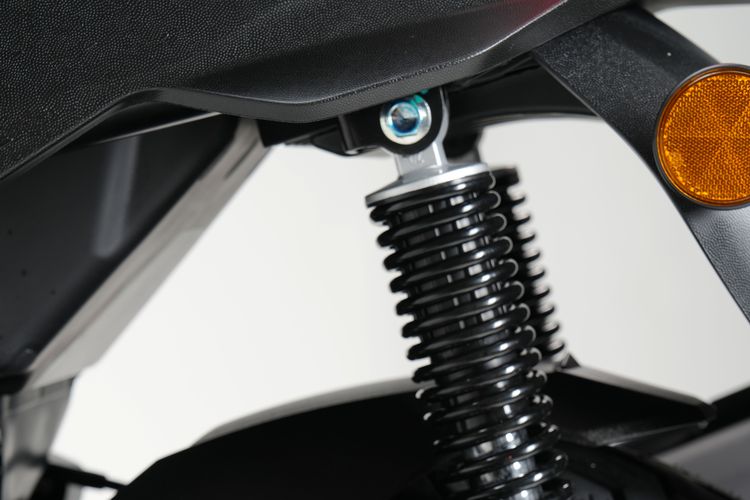 Viento AX180 CBS Meluncur, Jadi Opsi Terjangkau