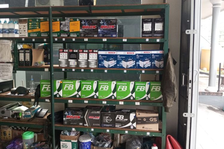 Begini Cara Sederhana Merawat Aki Agar Awet dan Tahan Lama