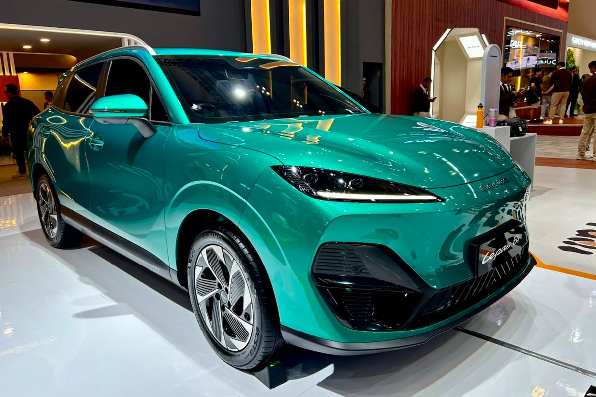 Lepas L8 PHEV Punya Garansi Mesin 10 Tahun atau 1 Juta Km