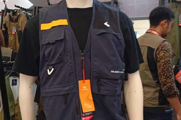 Intip Deretan Perlengkapan Berkendara di IMOS 2025