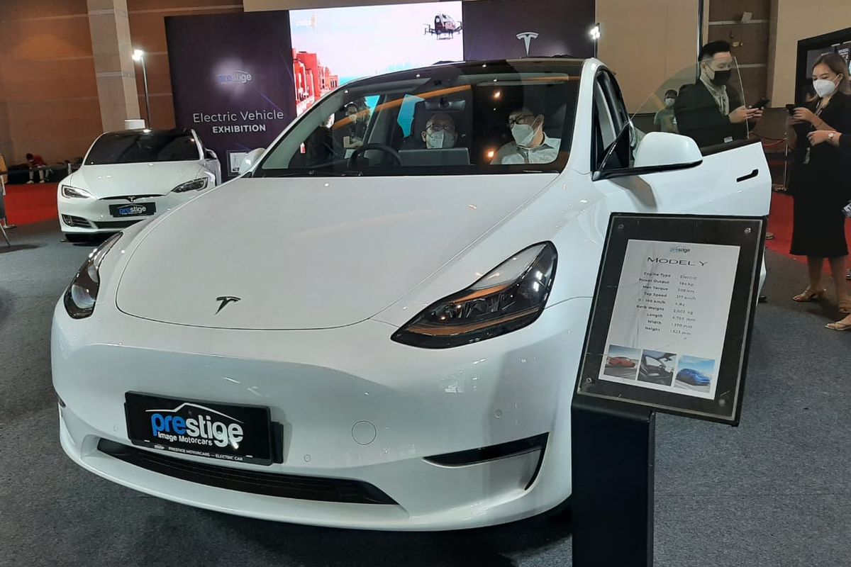 Tesla, Tesla Model Y, Tesla Tunda Produksi Produk Termurah Model Y