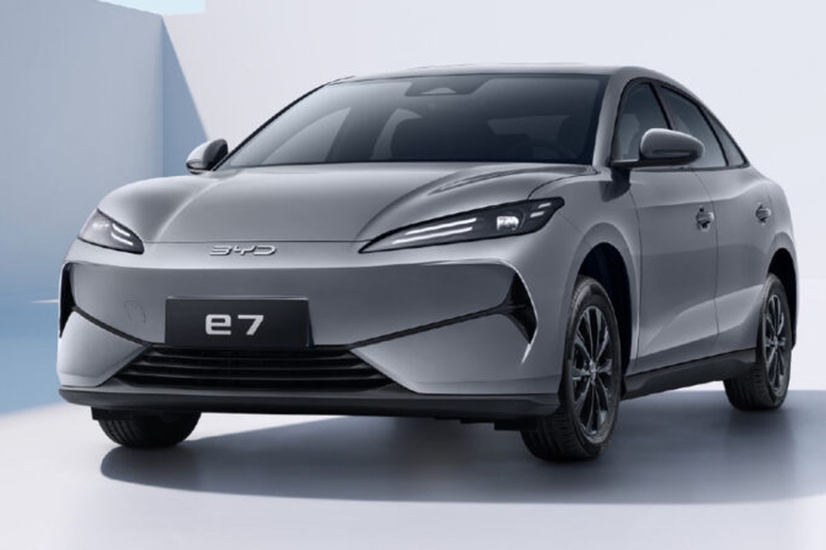 BYD, BYD Segera Luncurkan Sedan Listrik Murah