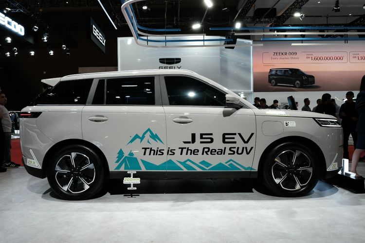 Update Harga Mobil Listrik April 2026: Jaecoo Kerek Harga J5 EV