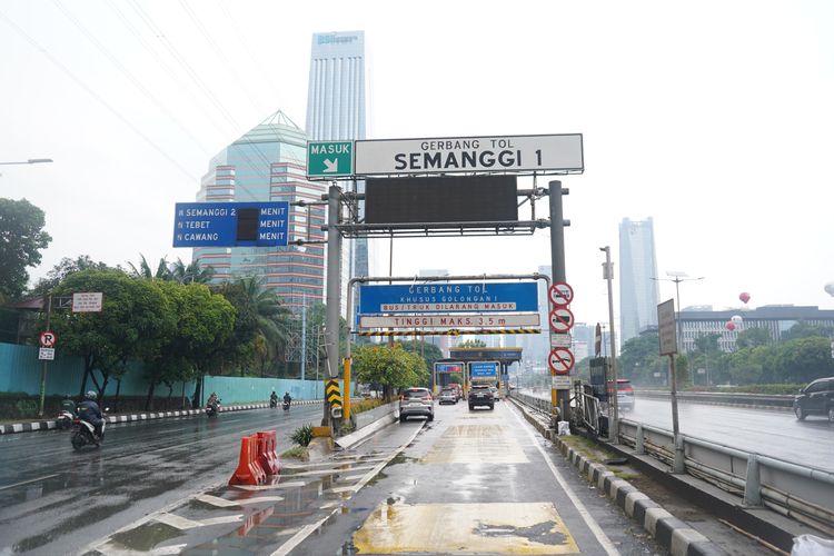 Gerbang Tol Dalam Kota Mulai Beroperasi Fungsional